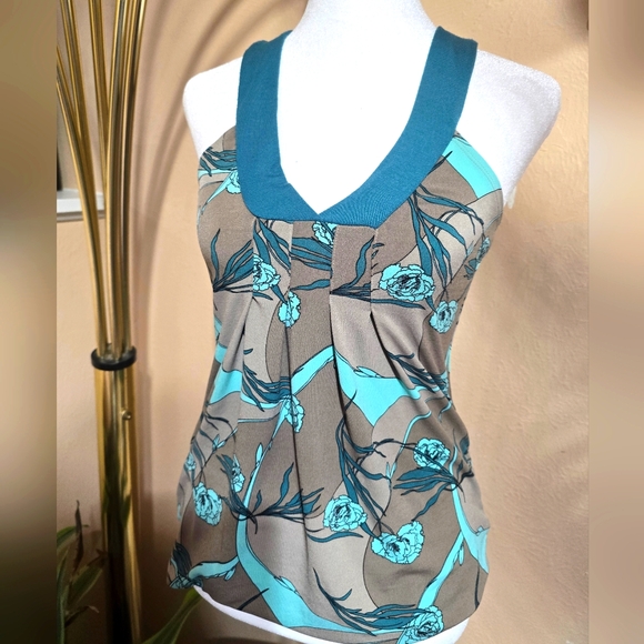 Dkny Tops - DKNY Floral  Top. Size XS